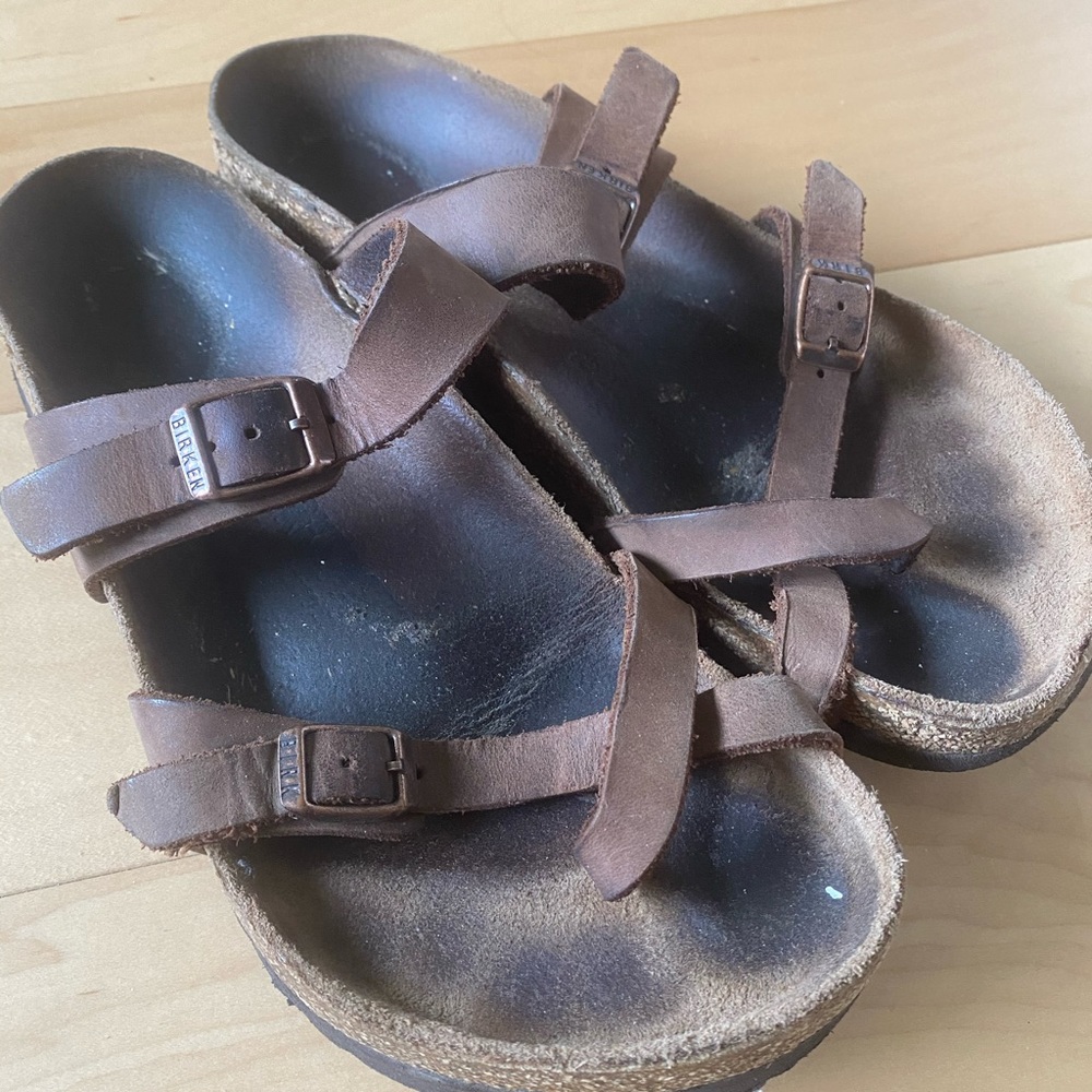 Mayari brown burkenstocks